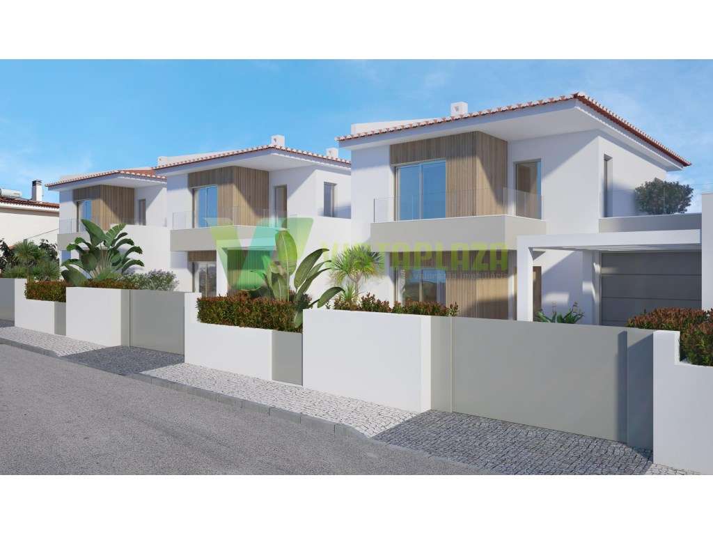 Moradia V3 Geminada, Zona Tranquila, Com Piscina, Portimão - Grande imagem: 2/22