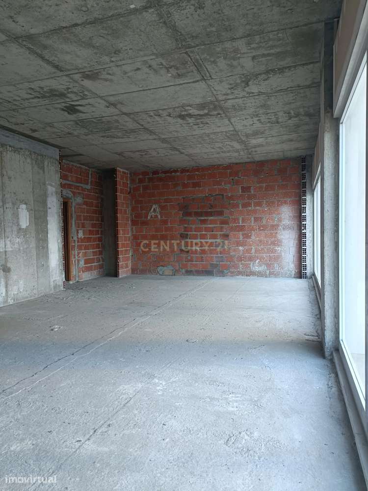 Loja junto ao Parque das Conchas - Grande imagem: 4/8