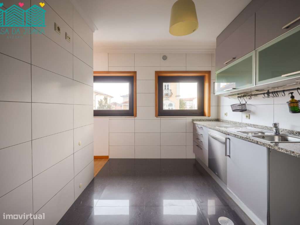 Apartamento T3 com Lugar de Estacionamento na Gafanha da Nazaré - Grande imagem: 4/19