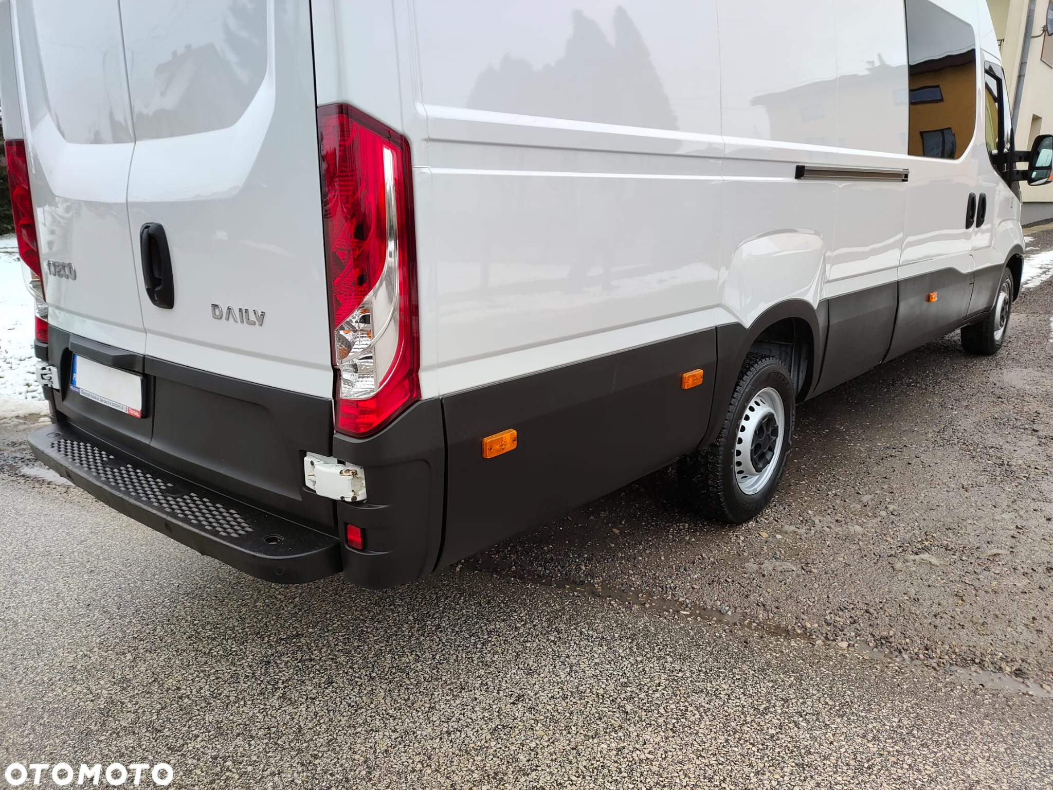 Iveco 35S18 - 26