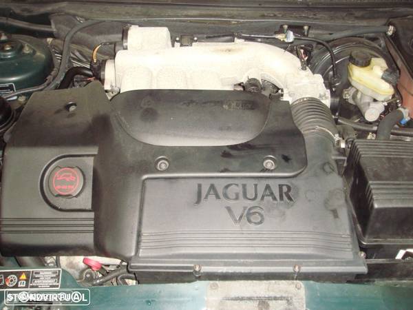 Jaguar X-Type 2.5 2003 para peças - 12