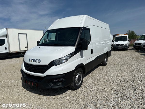 Iveco 2021/Daily 35-140 V/Średni/Hak 3,5T/manual/Klima/Tempomat/ - 3