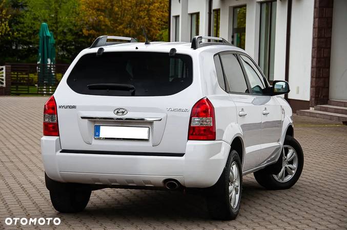 Hyundai Tucson 2.0 Elegance / Premium - 13