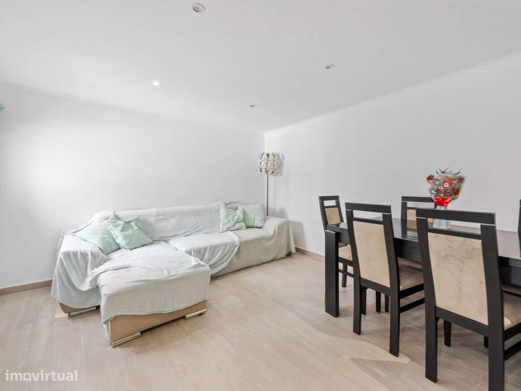 3 assoalhadas totalmente remodelado localizado junto ao 'Parque Cen...-17