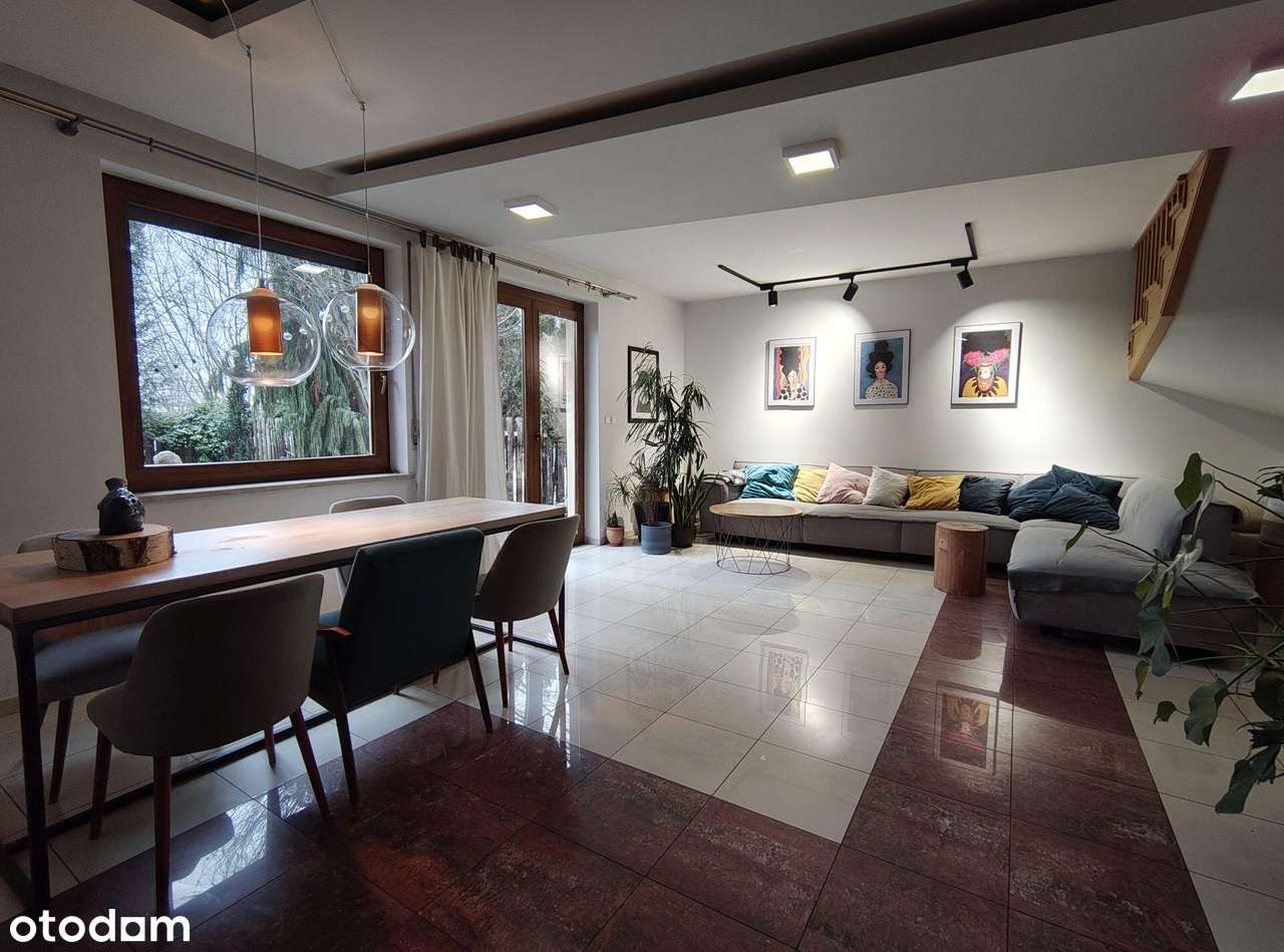 Szeregówka blisko centrum-1