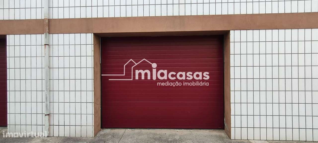 APARTAMENTO T3 DUPLEX - OIÃ-35
