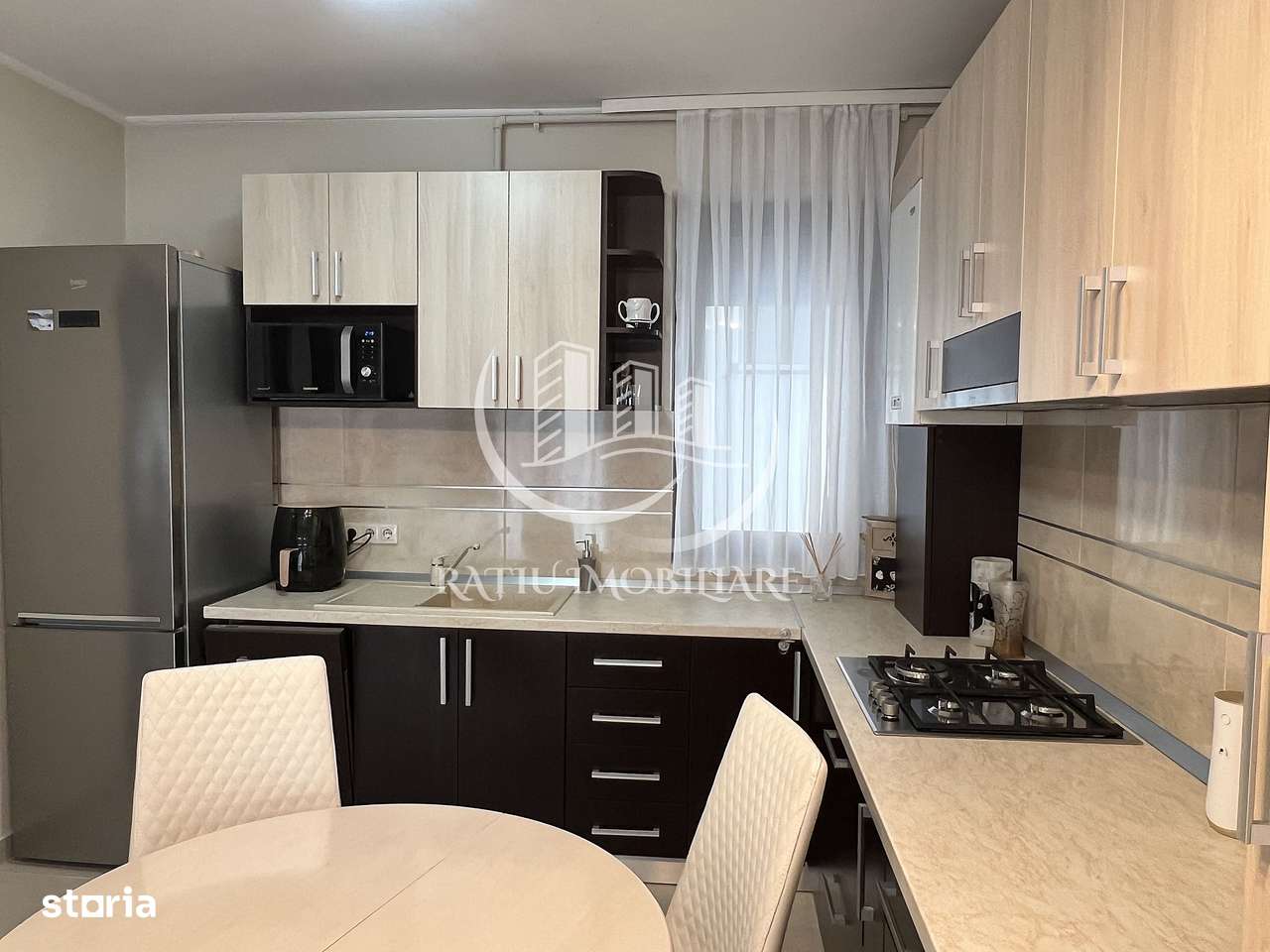 Apartament cu 2 camere | Ascensor | Loc de parcare | Cantemir | Oradea - Imagine principală: 5/13