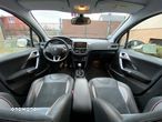 Peugeot 2008 PureTech 130 Allure Pack - 20