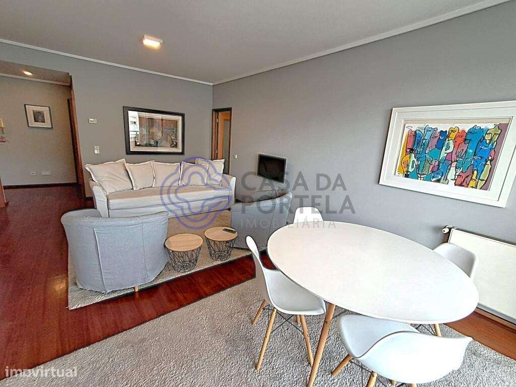 Arrendamento apartamento T1 mobilado e equipado, garagem, varanda, em - Grande imagem: 4/14