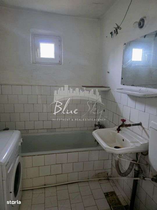 Casa 3 camere situata in Valul lui Traian, Str. Calea Dobrogei-8