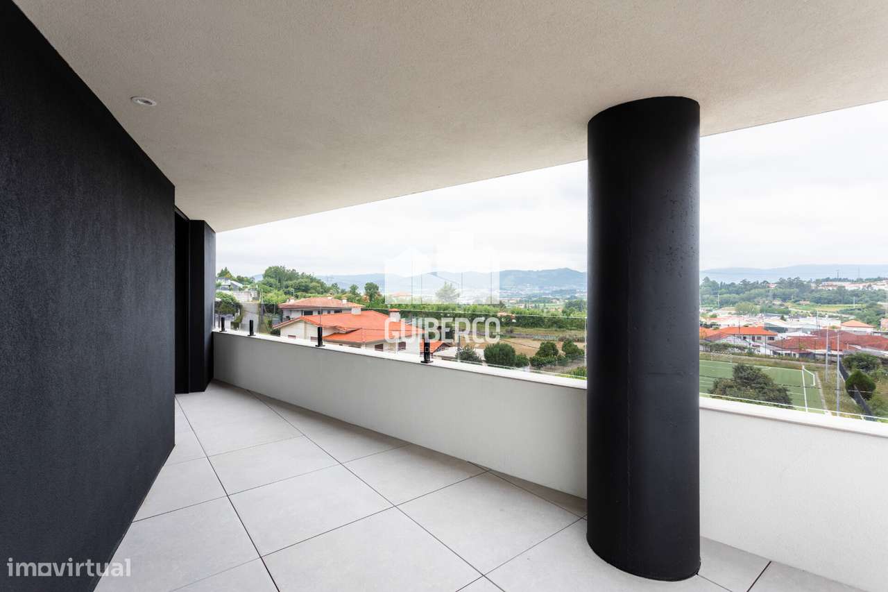 Apartamento T4 - Fermentões, Guimarães-26