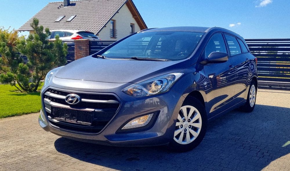 Hyundai i30 II (2012-2017) blue Kombi 1.4 Style 2016