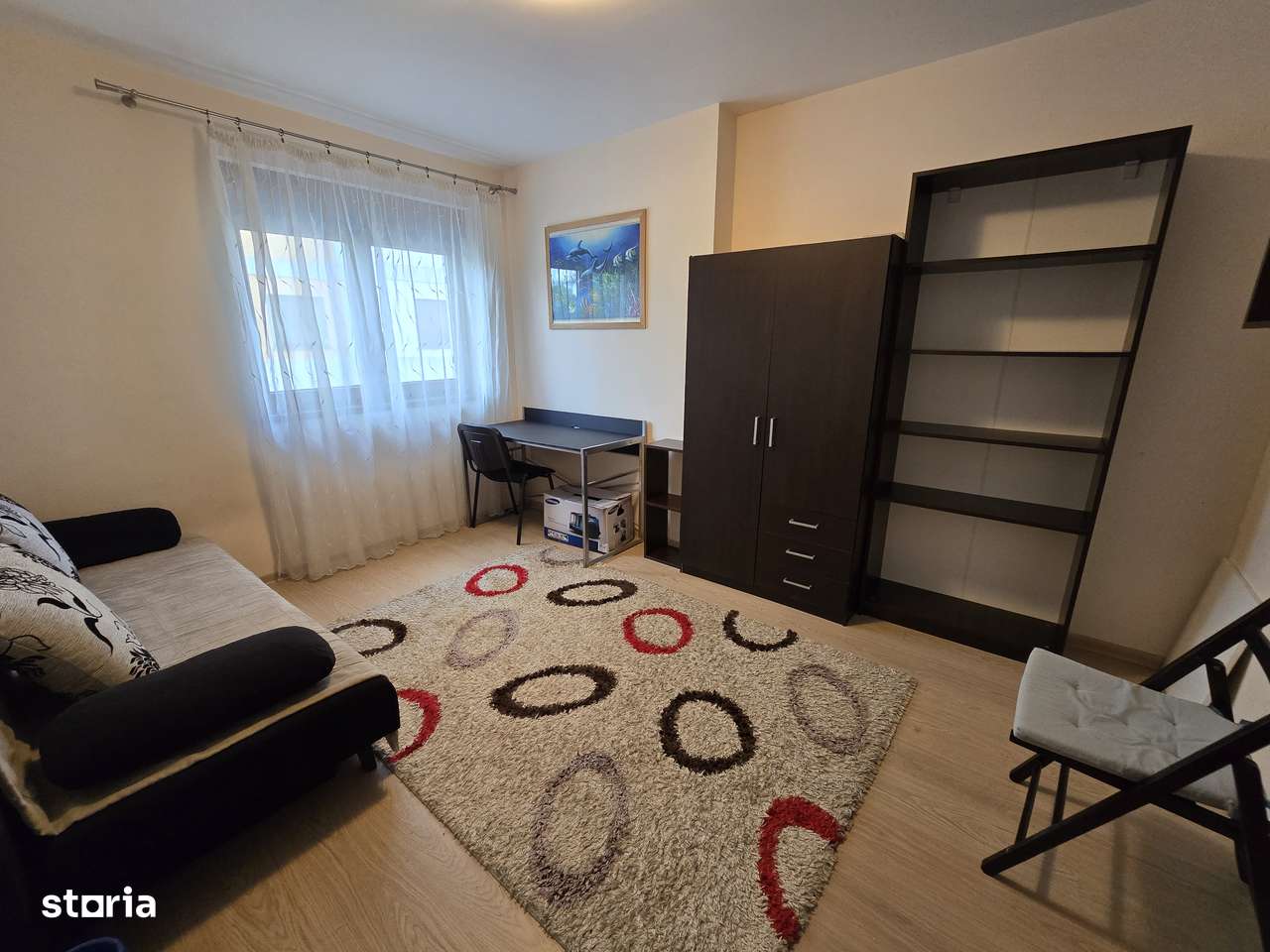 Aradului-3 camere-etajul 1- parcare - Imagine principală: 4/12