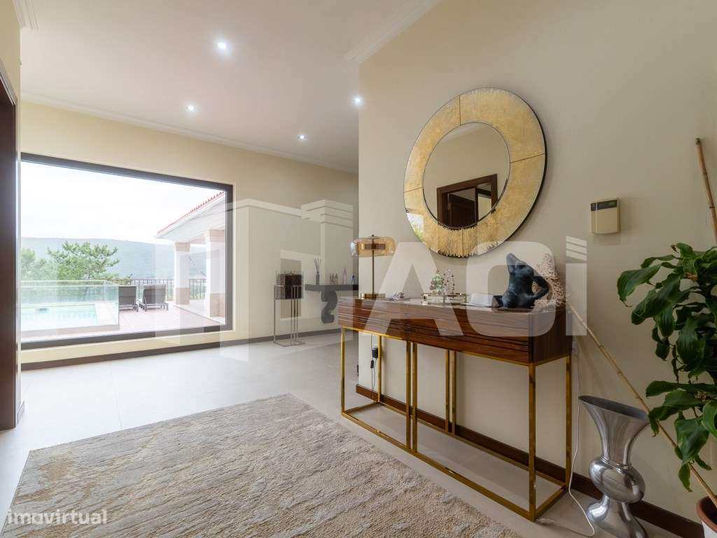 Magnífica Moradia V3+1 com Piscina - Porto de Mós-6