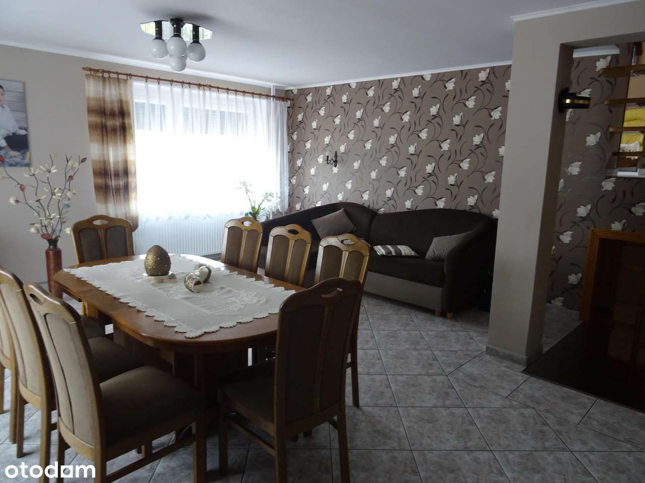 Zadbany dom z ładnie zagospodarowaną działką!-5