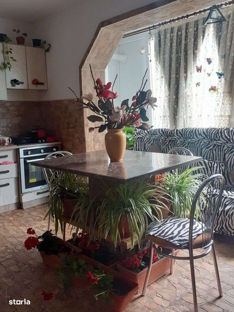 COMISION 0 | Apartament 3 Camere | Et. 2 | Izolat | Centrala | Sagului - Imagine principală: 4/11