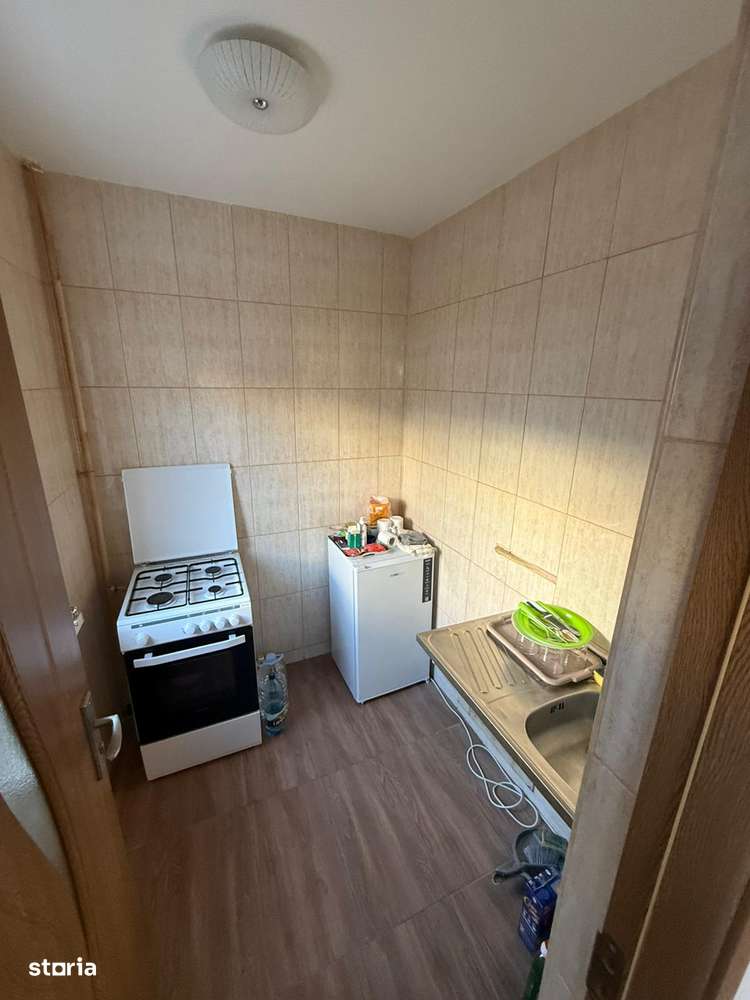 ETAJUL 1 apartament renovat la pret de garsoniera, Milcov-4