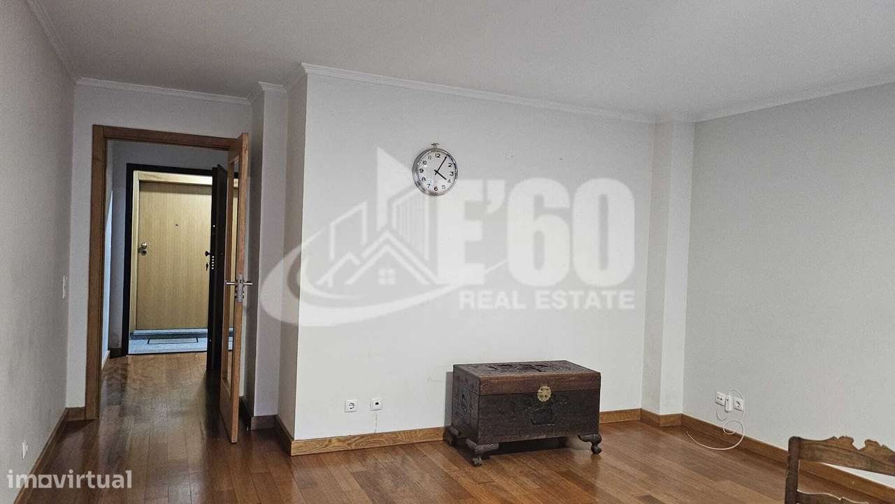 APARTAMENTO T1+1 PARA ARRENDAMENTO ESPINHO - Grande imagem: 2/10