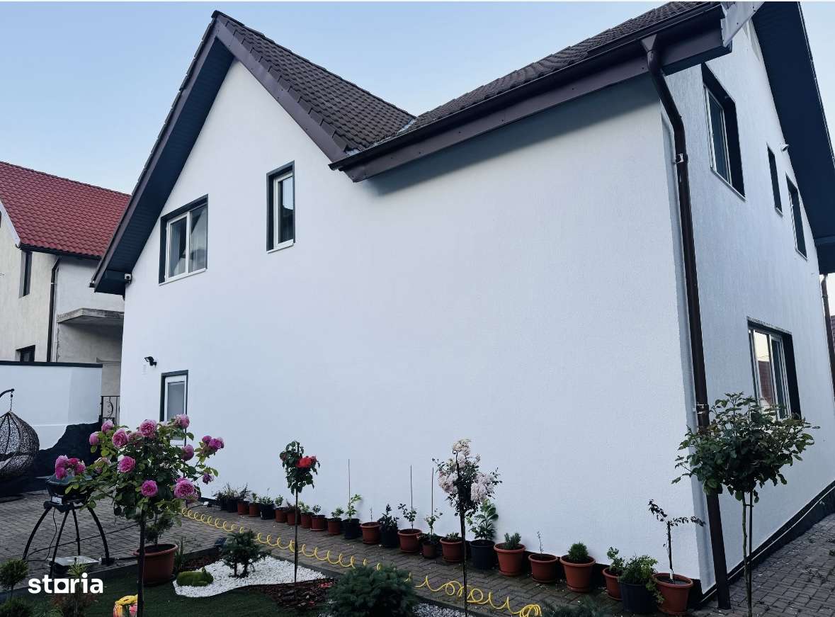 Casa recent renovata Codlea-jud.Brasov - Imagine principală: 2/8