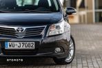 Toyota Avensis Combi 1.8 Executive - 5