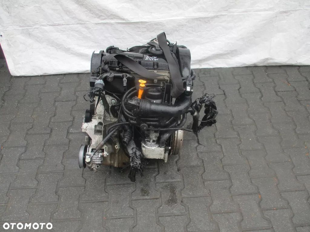 VW Audi Skoda Silnik 1.9 TDI AWX ENGINE MOTOR - 1