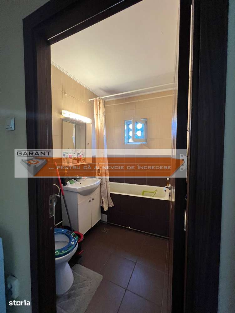 Apartament 2 camere Central, liber, Centrala Termica, mobilat - Imagine principală: 5/9
