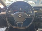 VW Passat Variant 2.0 TDi Highline DSG - 25