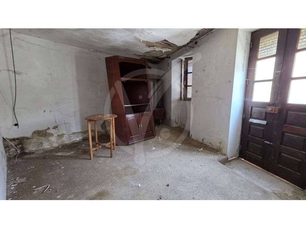 Moradia para RESTAURO em Beiriz - Póvoa de Varzim-5