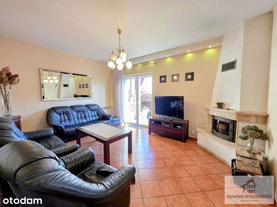 Budynek mieszkalno-usługowy w Drawsku Pom.-3