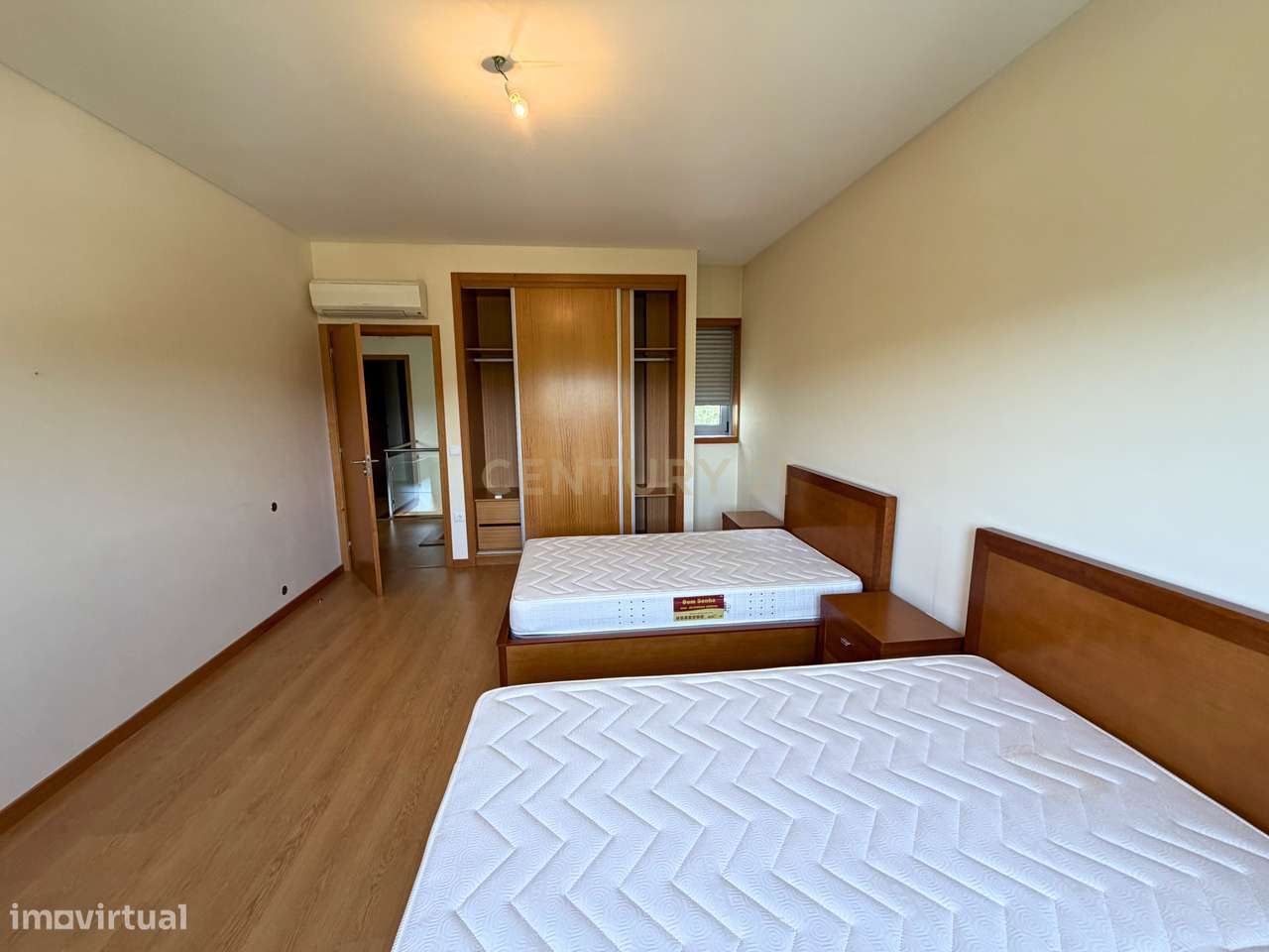Moradia Geminada em Lodares, Lousada-21