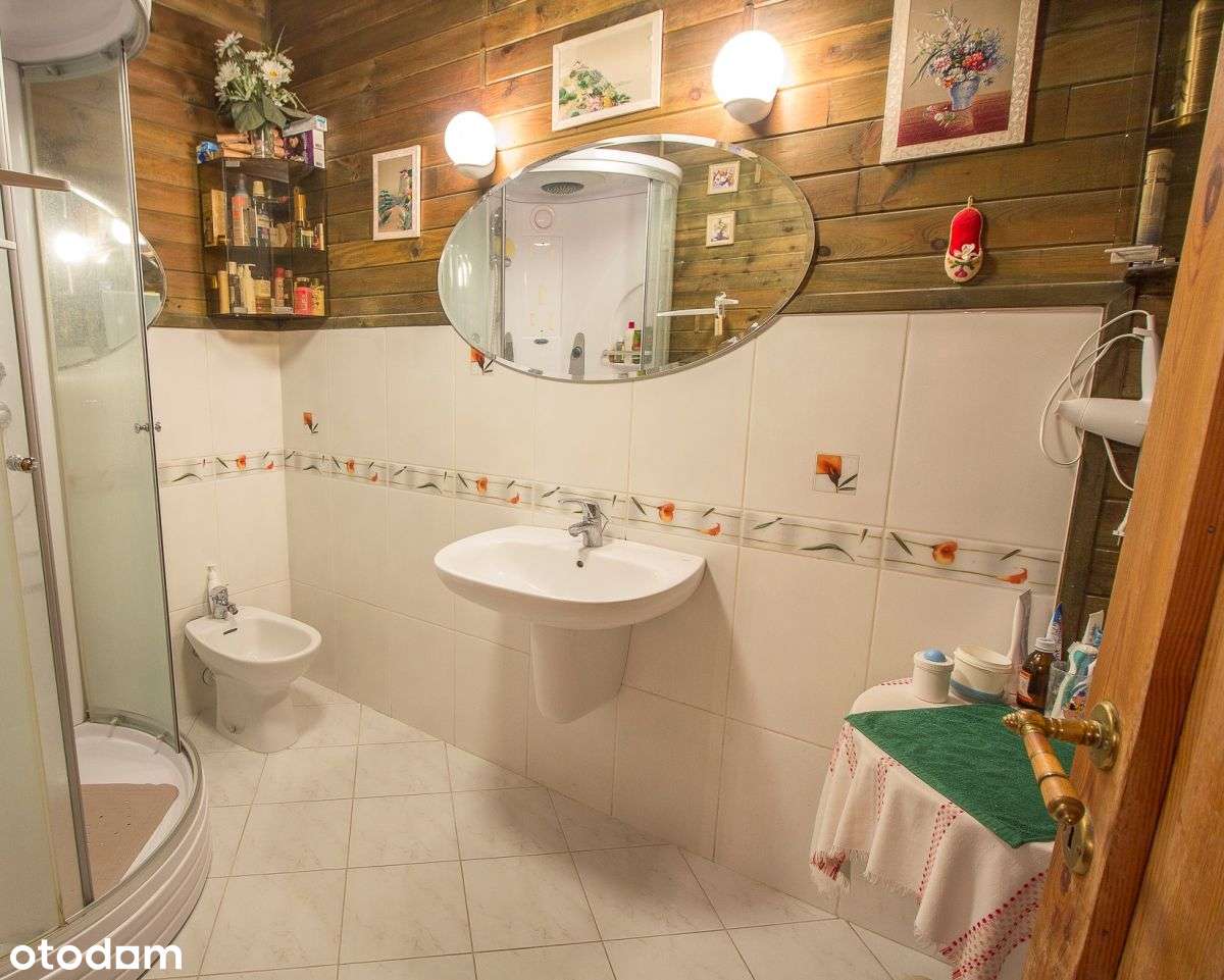 Urokliwy dom, obok Lasek Marceliński, garaż-5