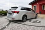 Toyota Avensis 2.0 D-4D Selection - 7