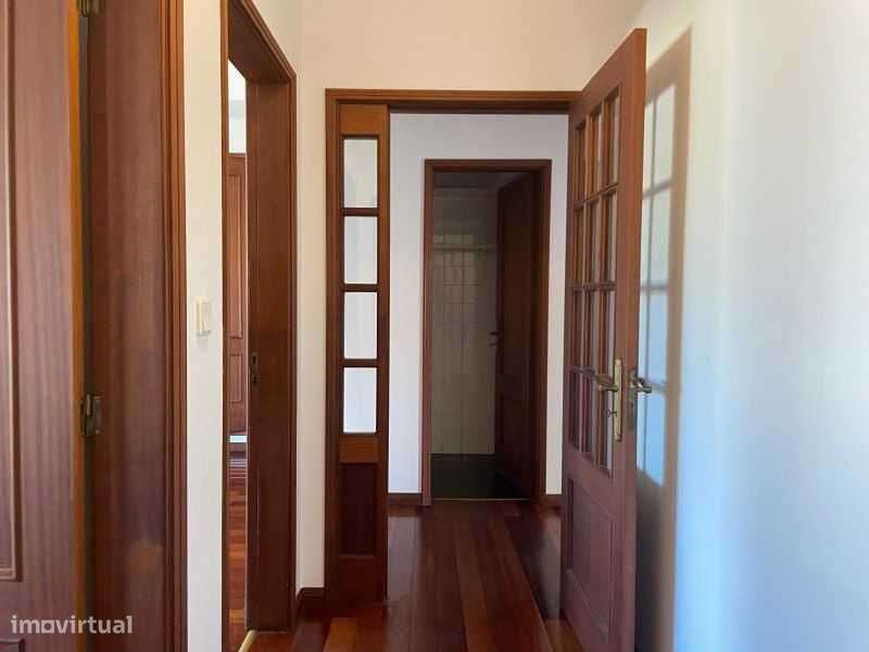 Apartamento T2 para arrendamento - Grande imagem: 4/10