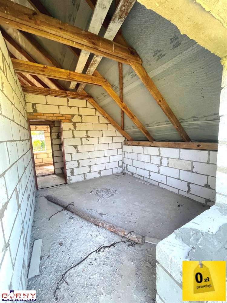 Dwa domy, duża działka, możliwa zamiana !!!-18