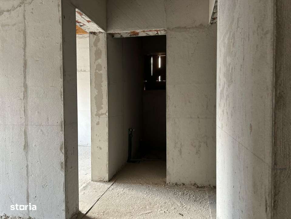 Casa individuala pe un singur nivel cu 743 mp. toate utilitatile Ciugu-5