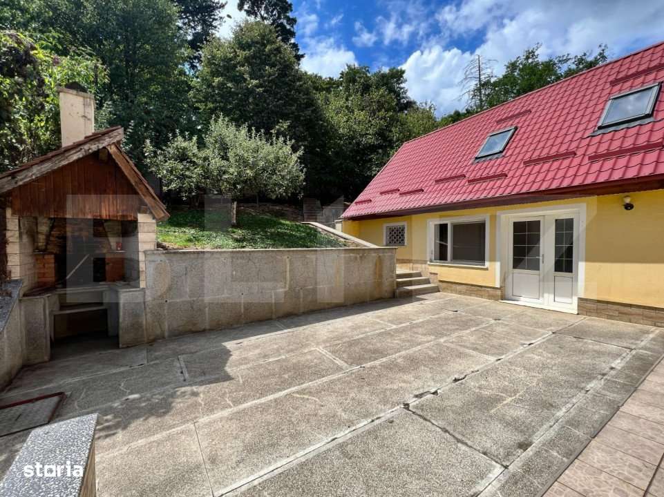 Vila deosebita de 534 mp, 1800 mp, terasa, Codlea - Imagine principală: 5/17