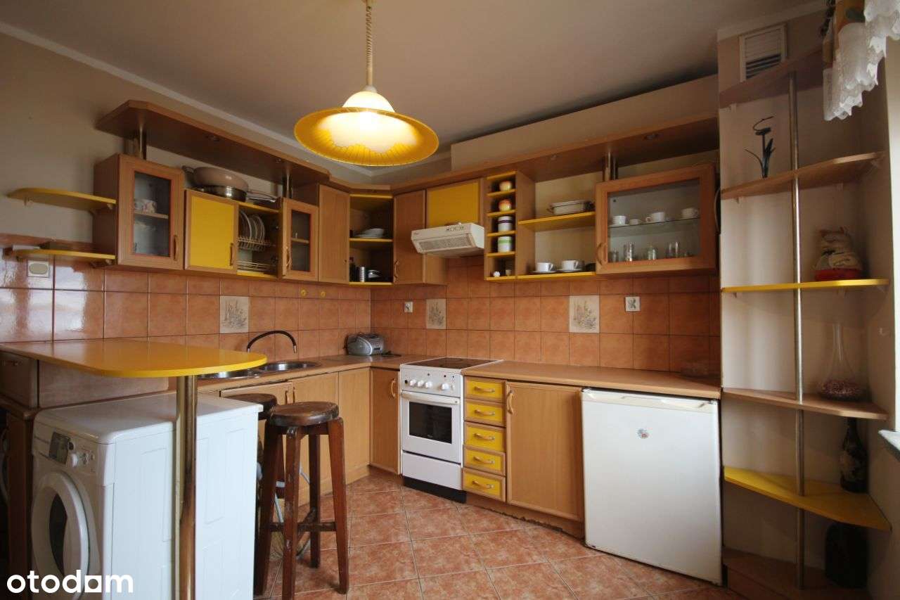 kawalerka z dużą kuchnią, do remontu, możliwe 2 pokoje, Konopnickiej 7-2