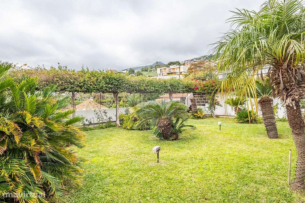 Moradia T4 para venda-14