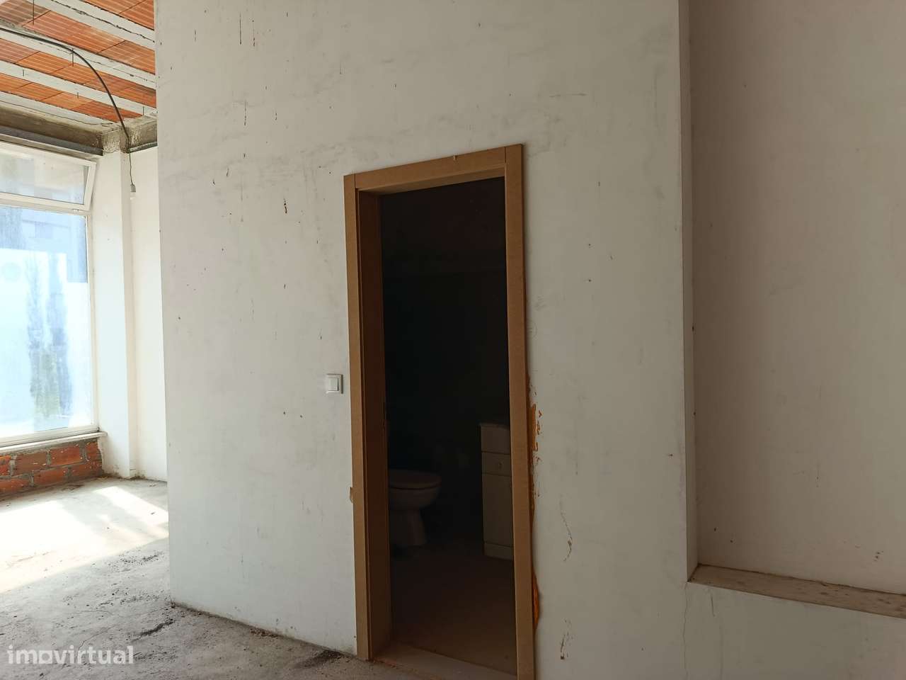 Loja para arrendamento, São Vítor - Grande imagem: 3/5