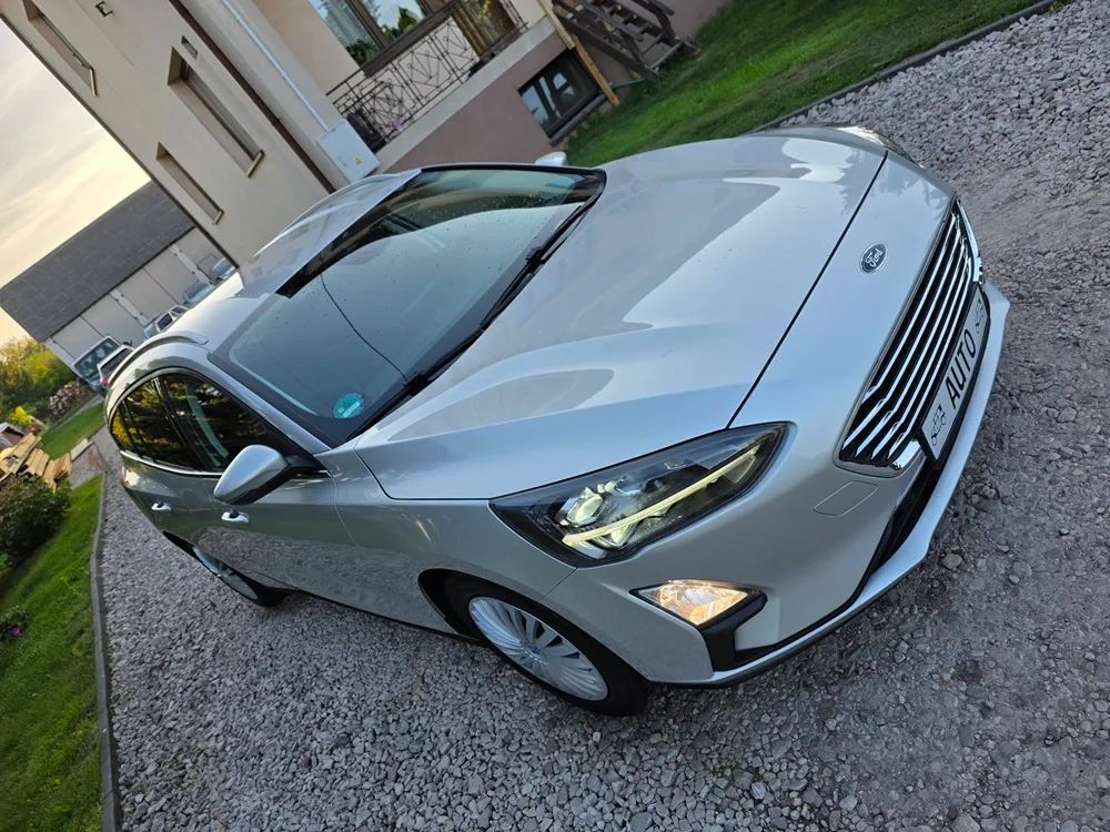 Ford Focus Mk4 (2018-) 1.5 EcoBlue Start-Stopp-System COOL&CONNECT DESIGN 2019