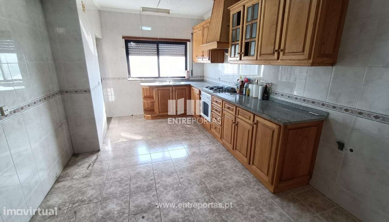 Venda de moradia V5 c/ vistas mar, Areosa, Viana do Castelo - Grande imagem: 4/40