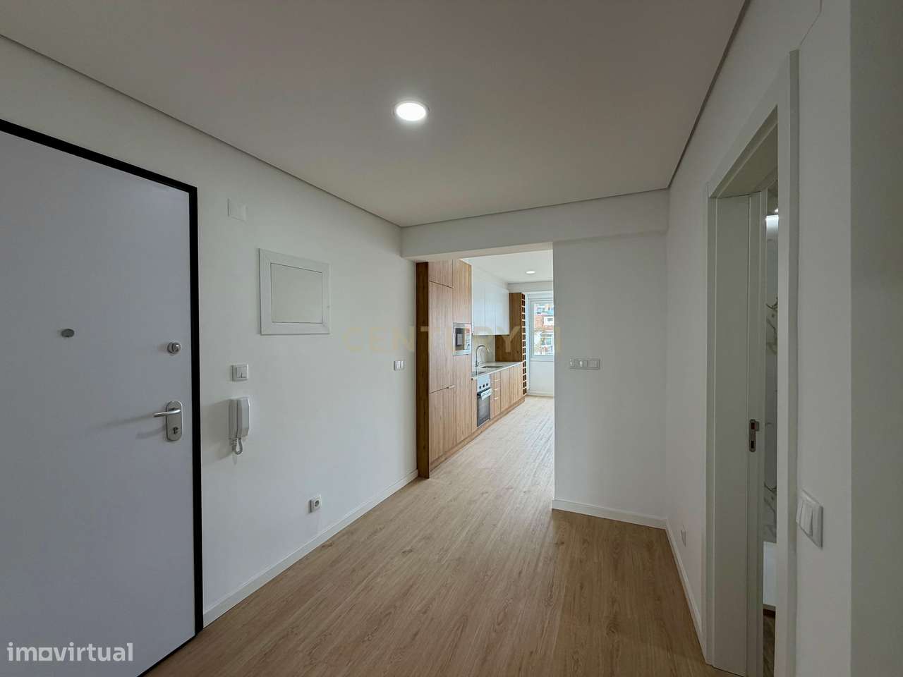 Apartamento T2 no Coração do Laranjeiro-18