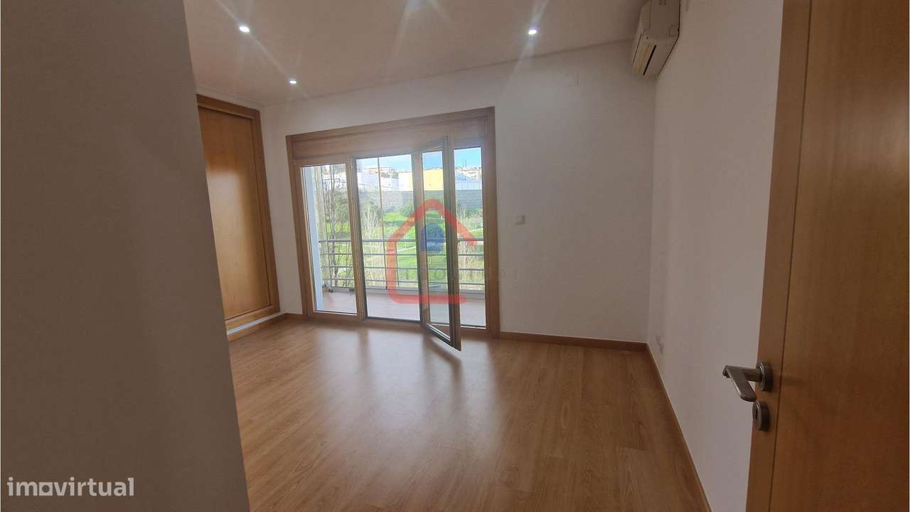 Apartamento T3 em Odivelas-17