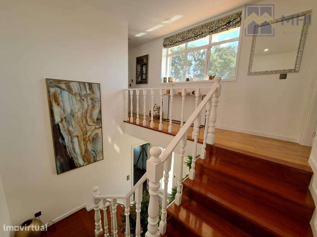 Propriedade com duas casas T2 na Madalena com piscina e a 700 m da ...-14