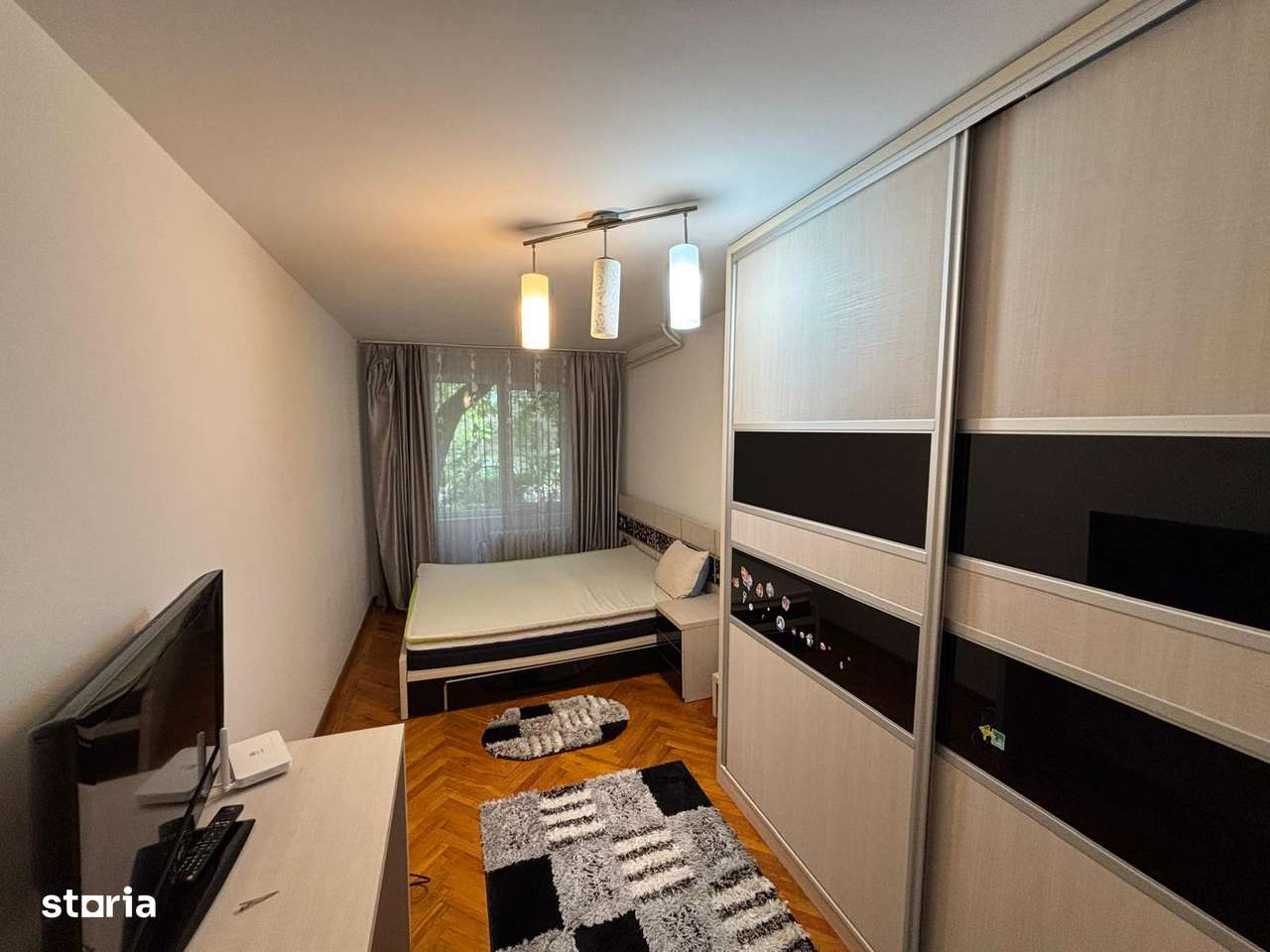 Preț de BLACK FRIDAY 4 camere Teiul Doamnei, zonă verde bloc anvelopat-13