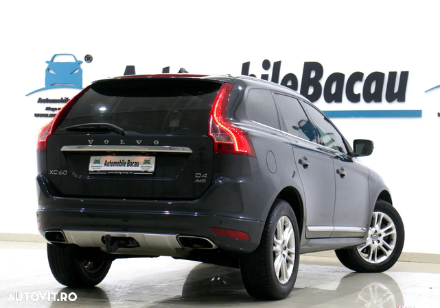 Volvo XC 60 - 6