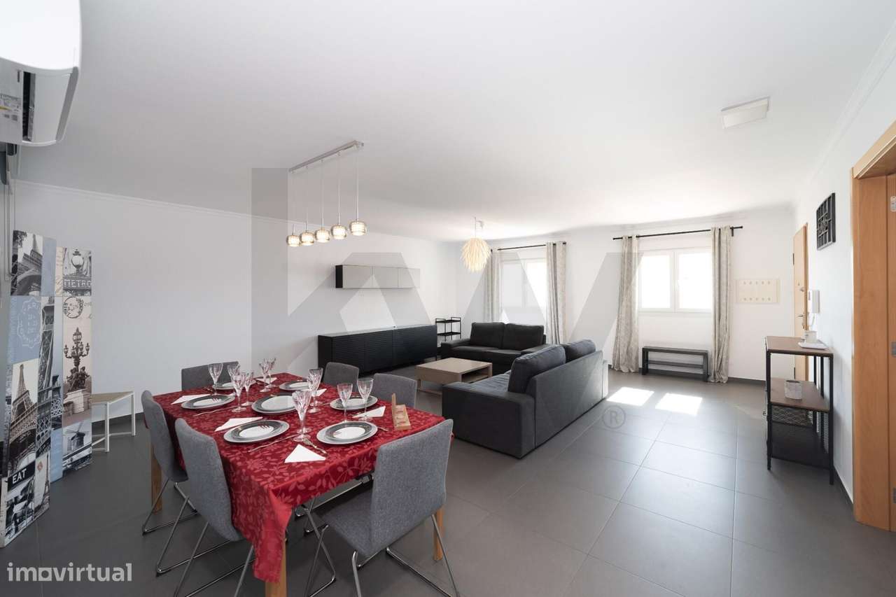 Apartamento T3 único com 3 lugares de estacionamento - VRSA-4