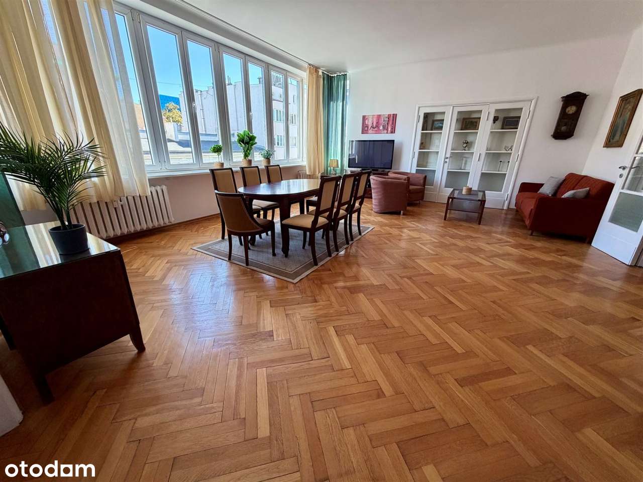 Niezwykły apartament na Piotrkowskiej, winda - Pełny obrazek: 2/20