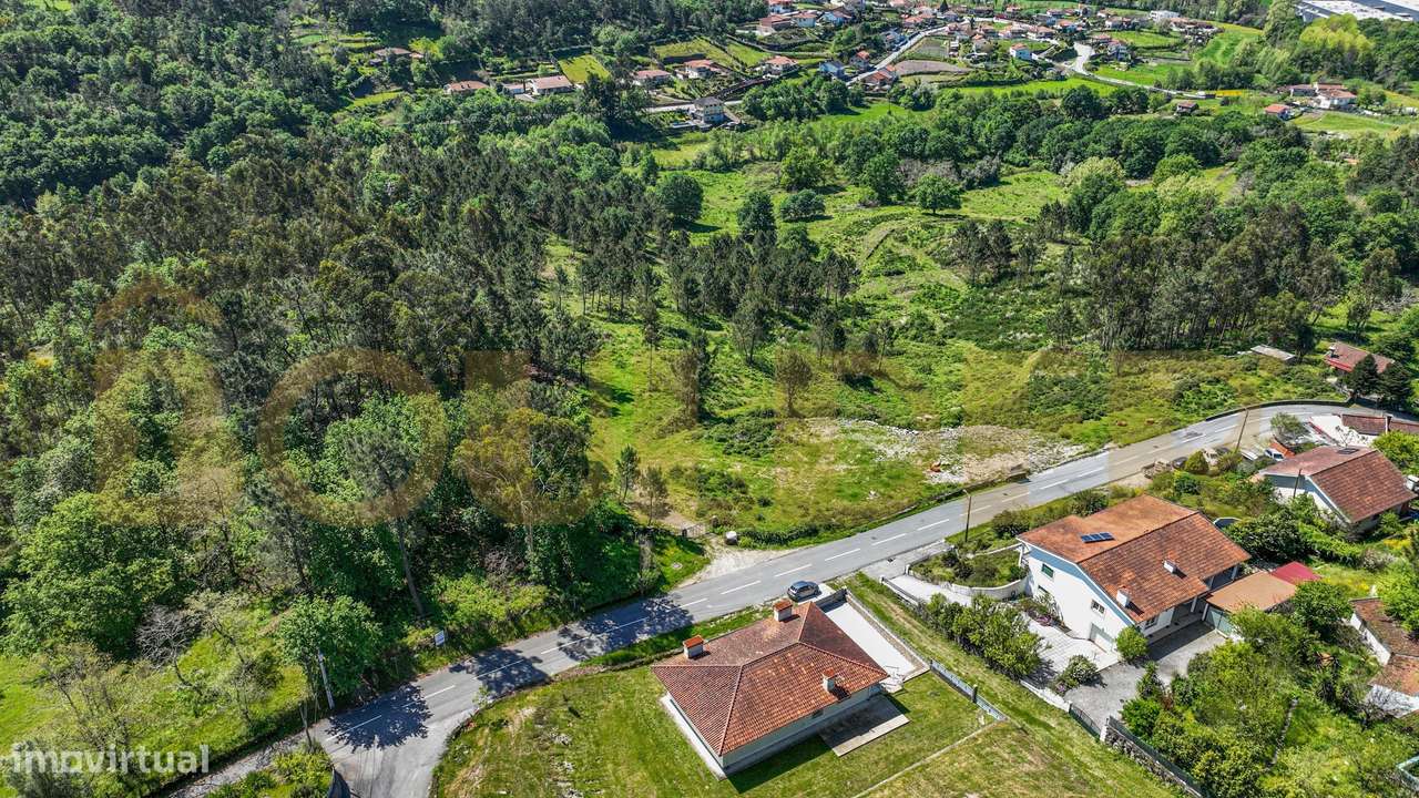 Moradia T3 Luxo em Fonte Arcada-6
