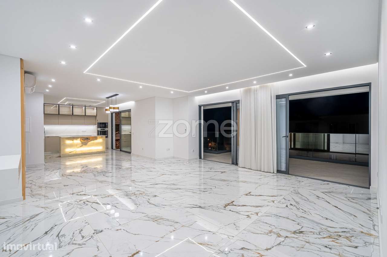 Apartamento T3 Penthouse com Vista Mar e Cidade no Caniço-7